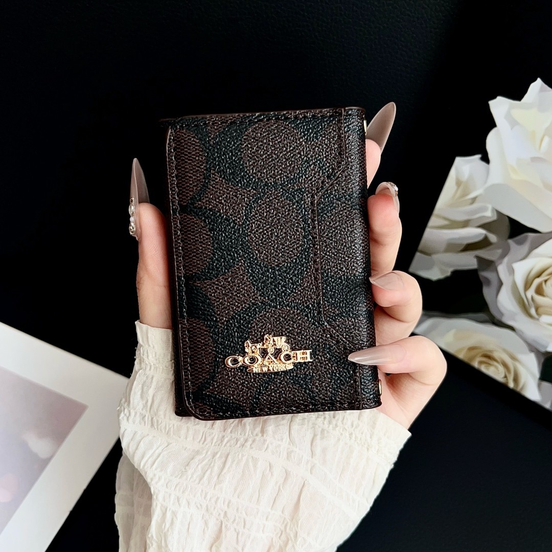 COACH 三つ折り財布　カードケース COACH 三つ折りカードウォレット – アーキテクト株式会社