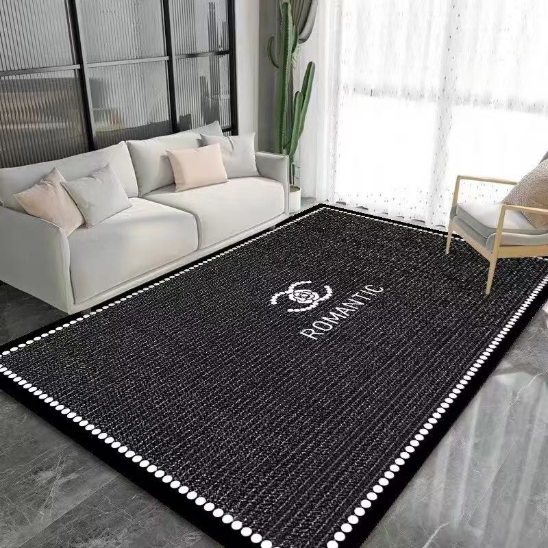 CHANEL シャネル ダブルCロゴ & 「ROMANTIC」 デザイン カーペット
