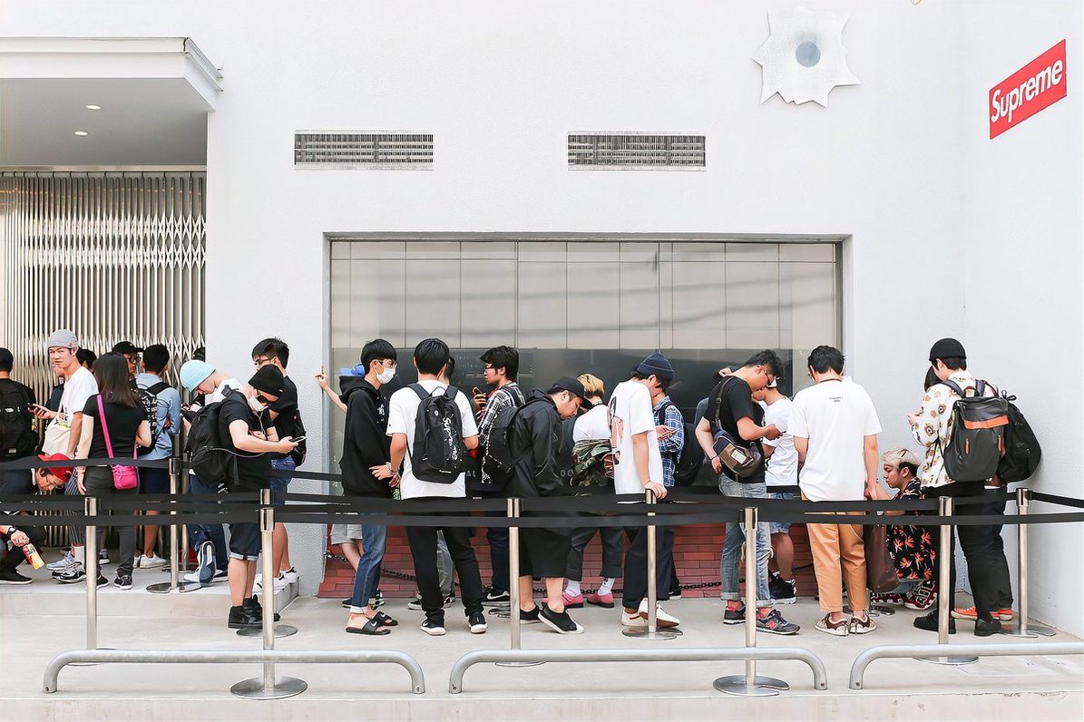 Supreme の価値は下がっており、再び販売される可能性があります。 - 加奈ショップ