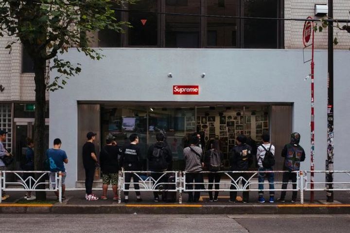 人気が衰えつつあるシュプリームは、再起を図るため中国に進出したいと考えている。 - 加奈ショップ