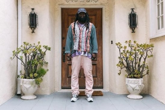 ストリートウェアブランドのSupremeにも有名デザイナーは必要でしょうか? - 加奈ショップ