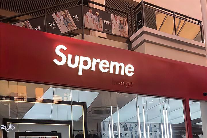 Supremeの訴訟で850万元の罰金が科せられたが、百聯や万達のようなアウトレットモールでも同様の訴訟が起きると想像できるだろうか…？