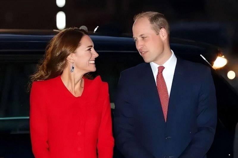 永遠の愛の象徴、オメガを愛する人に贈りましょう！ — 新年にオメガのギフトを贈りましょう