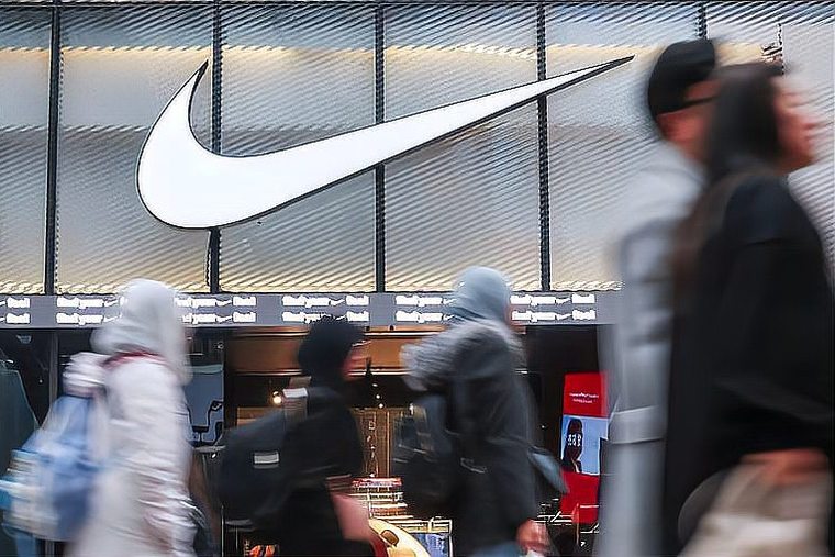 ナイキは従業員の2%を解雇し、20億ドルのコストを削減。多数の新しいブランドが市場シェアを争い、第二級都市への進出を加速... - 加奈ショップ